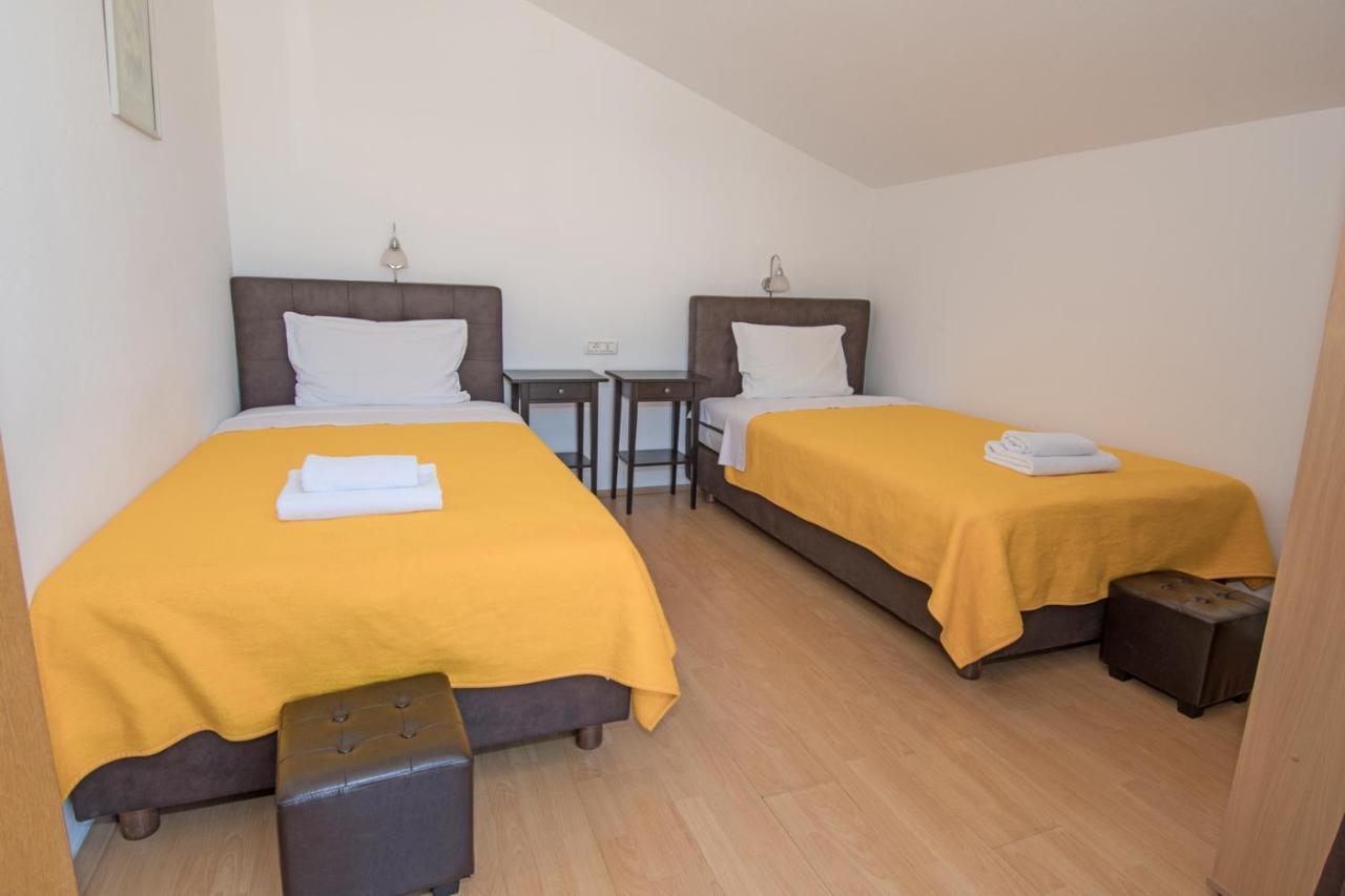 Bed & Breakfast Anita Medulin Buitenkant foto