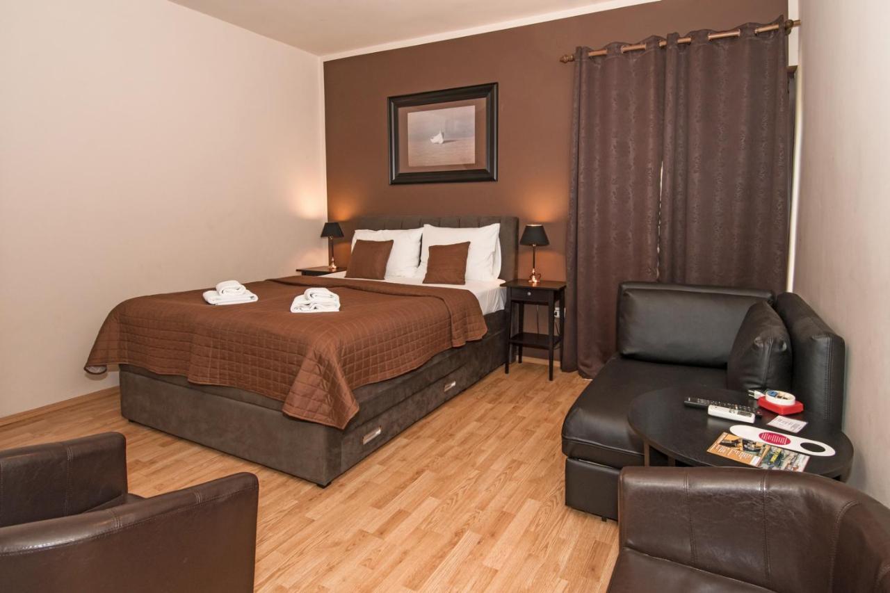 Bed & Breakfast Anita Medulin Buitenkant foto